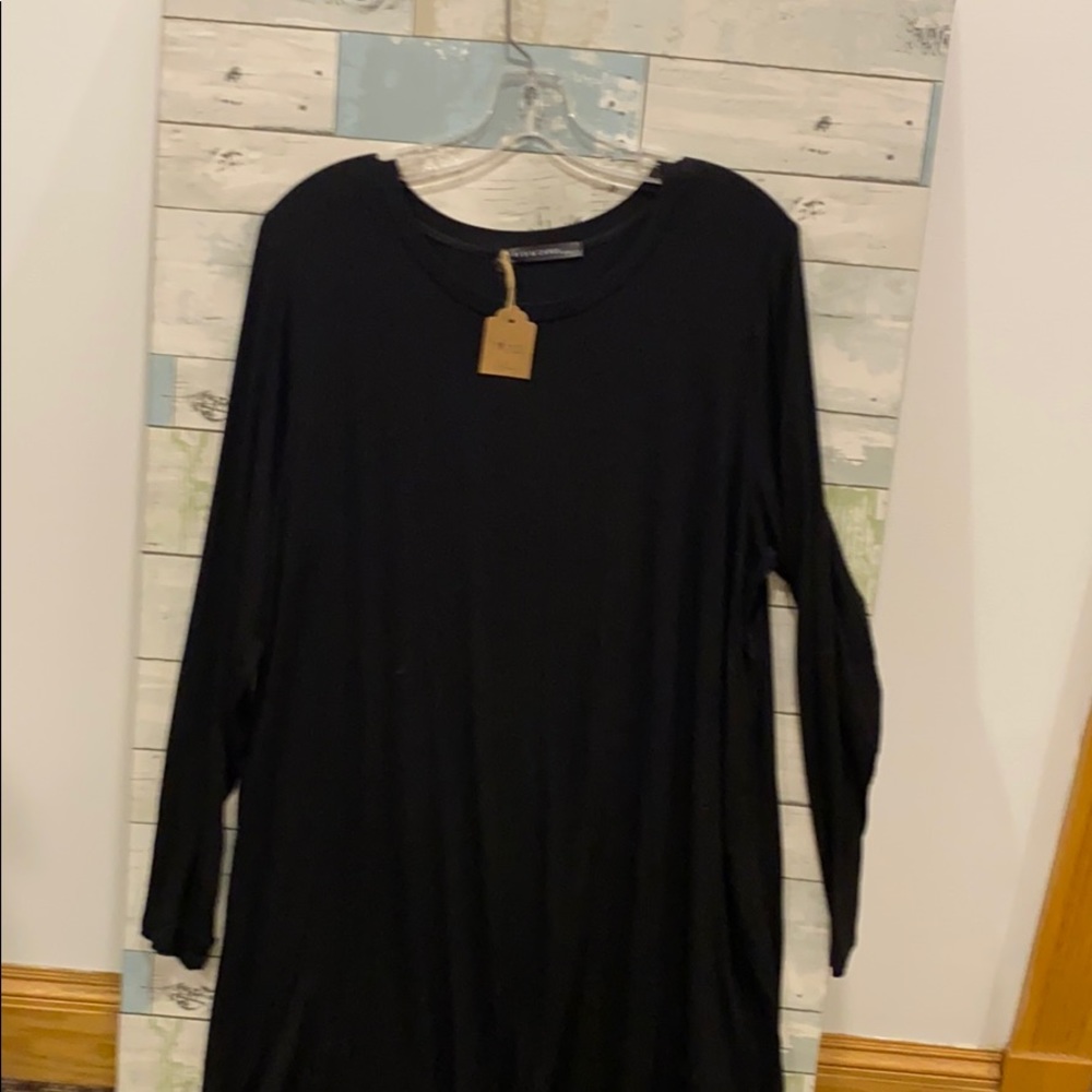 Black long sleeved cotton dress
